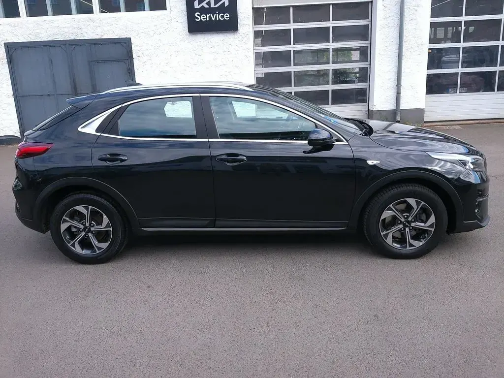 Gebraucht Kia XCeed 160 PS (117 kW) 2022 Schwarz SUV
