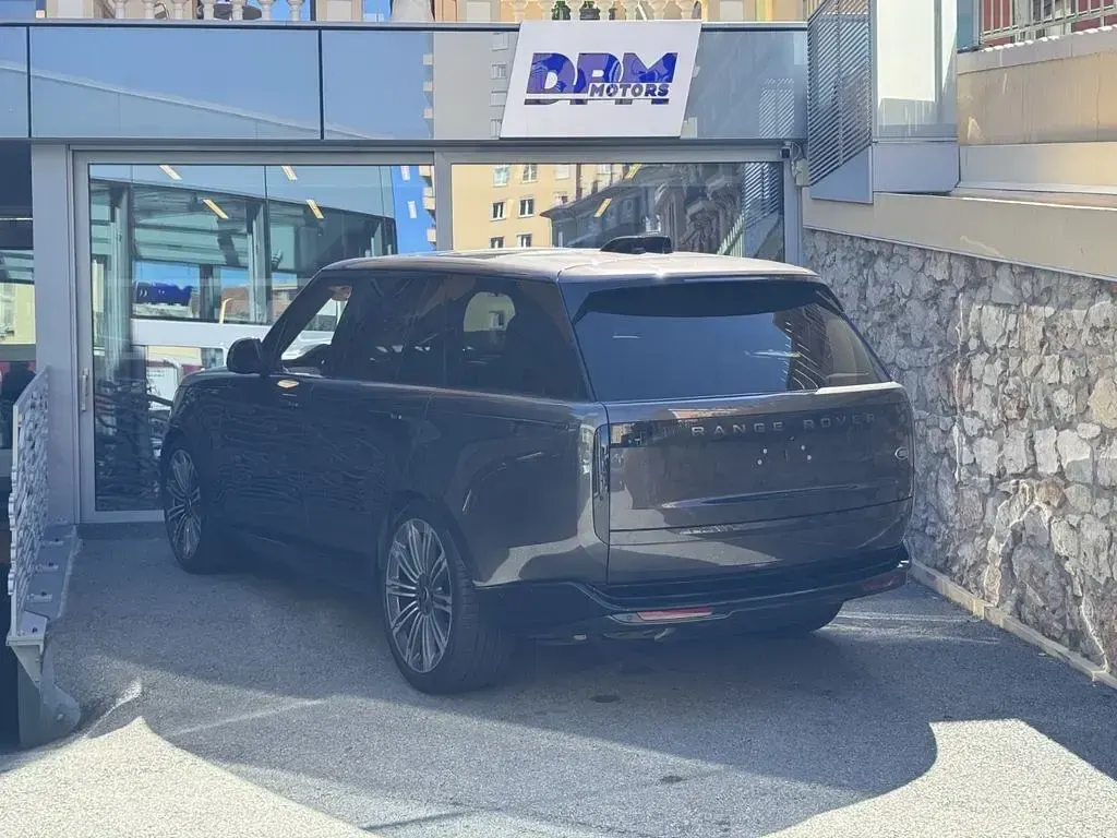 Gebraucht Land Rover Range Rover Autobiography 530 PS (389 kW) 2022 Grau SUV