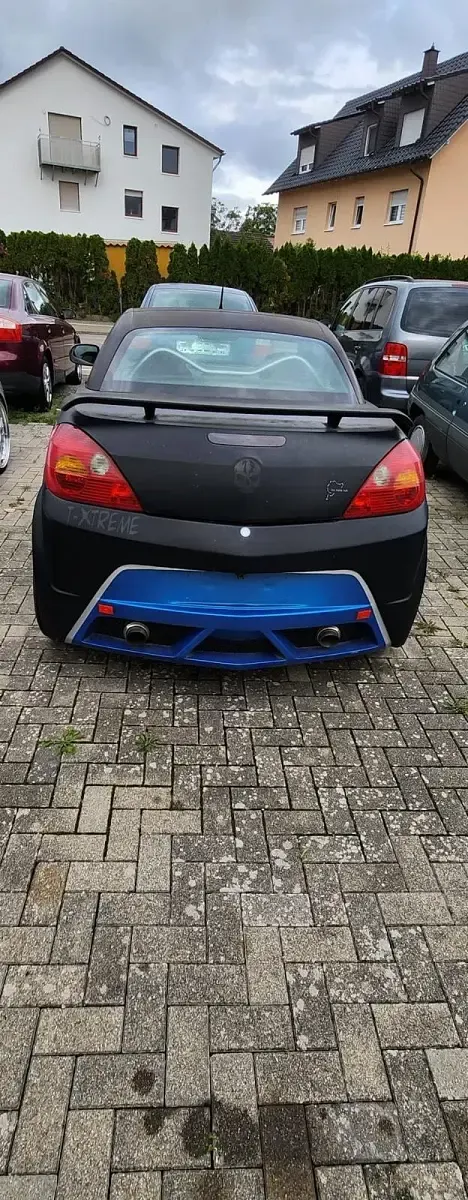 Gebraucht Opel Tigra 90 PS (66 kW) 2005 Schwarz Cabrio