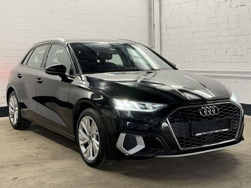 Gebraucht Audi A3 Advanced Plus 150 PS (110 kW) 2022 Mythosschwarz metallic Limousine