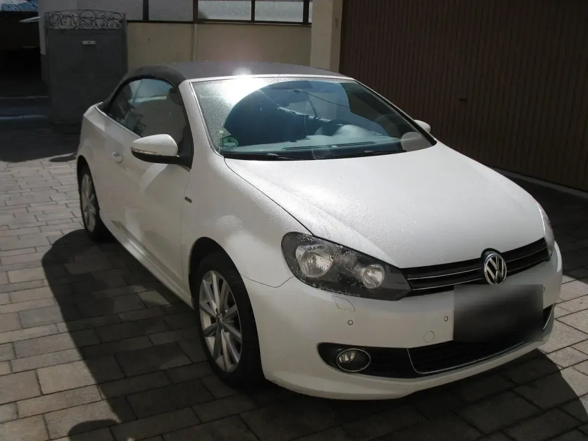 Gebraucht VW Golf Cabriolet 105 PS (77 kW) 2016 Weiß Cabrio