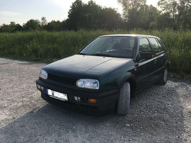 Gebraucht VW Golf III 90 PS (66 kW) 1993 Grün metallic Limousine