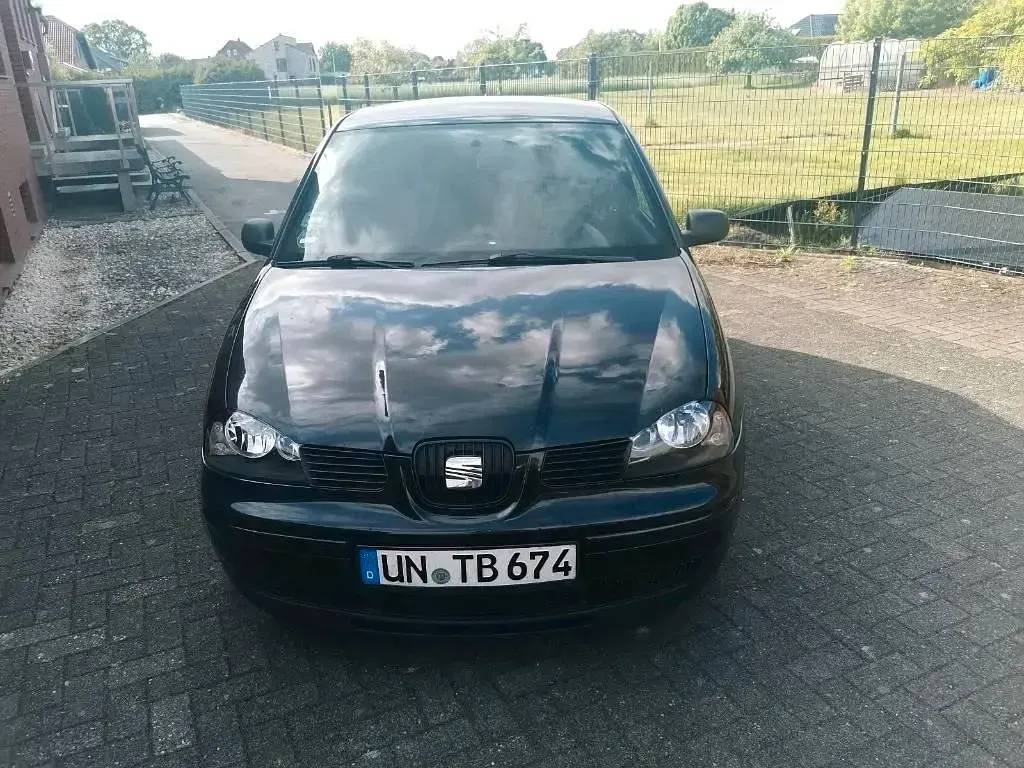 Brugt Seat Arosa 110 HK (80 kW) 2003 Sort Hatchback