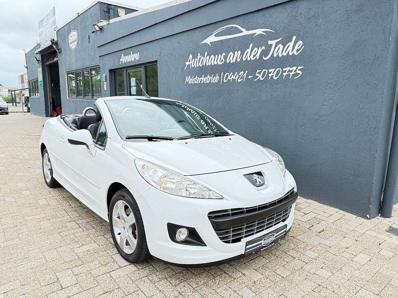 Weiß Gebraucht 2015 Peugeot 207 Active Top Cabrio | 5.999 € (Fairer Preis) - Bild 1/4