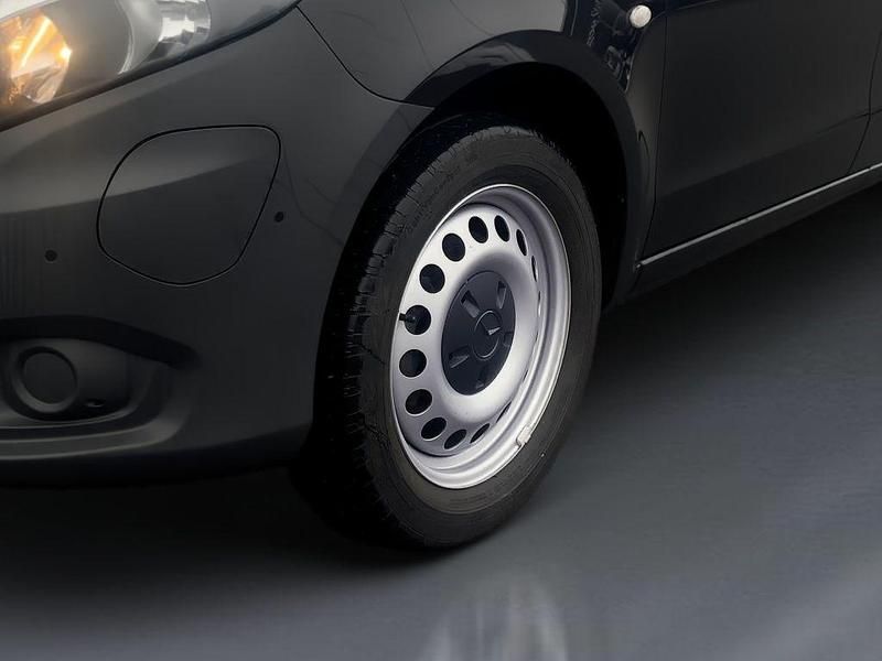 Gebraucht Mercedes e-Vito 85 kW (116 PS) 2022 Schwarz Van / Kleinbus