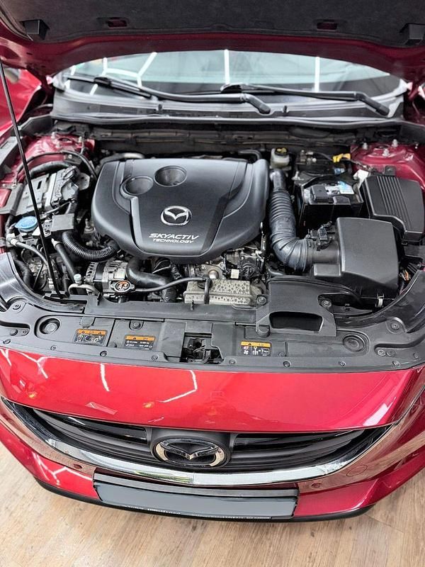 Gebraucht Mazda 6 150 PS (110 kW) 2013 Rot Kombi