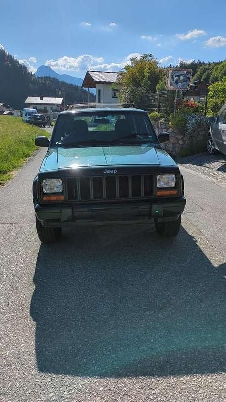 Gebraucht Jeep Cherokee Limited 173 PS (127 kW) 2000 SUV