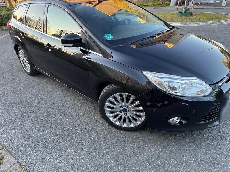 Second-hand Ford Focus 2012 Negru Break