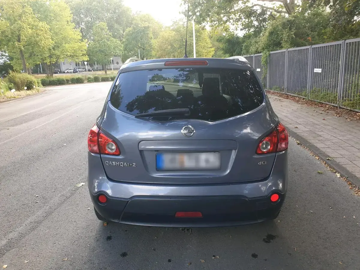 Gebraucht Nissan Qashqai +2 150 PS (110 kW) 2009 Grau SUV