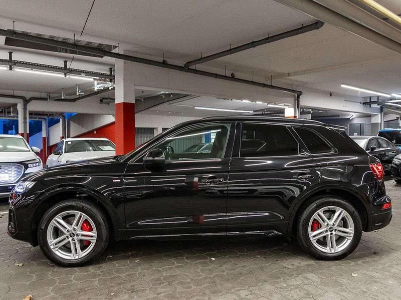 Gebraucht Audi Q5 S-Line 367 PS (269 kW) 2022 Mythosschwarz metallic SUV