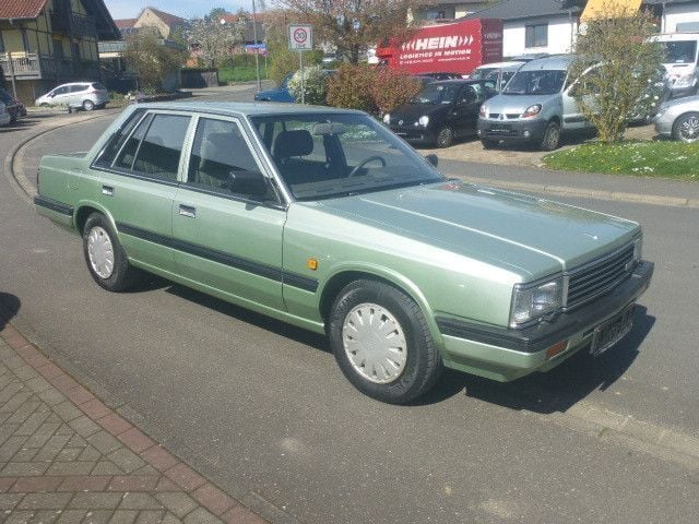 Grün Gebraucht 1986 Nissan Laurel Limousine | 11.400 € - Bild 1/4