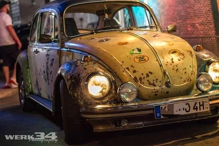 Blau Gebraucht 1970 VW Käfer Coupé | 24.500 € - Bild 1/4