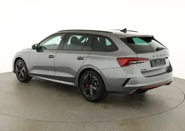 Neu Skoda Octavia RS 265 PS (194 kW) 2026 Blau Kombi