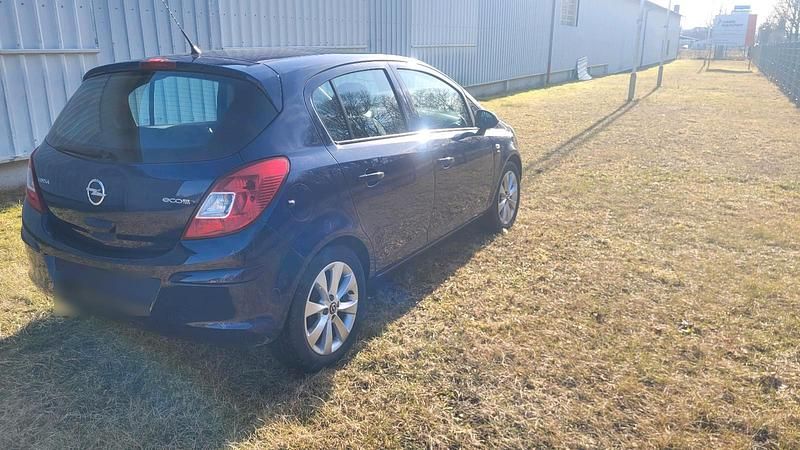 Gebraucht Opel Corsa 70 PS (51 kW) 2013 Blau Kleinwagen