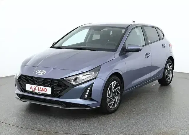 Neu Hyundai i20 90 PS (66 kW) 2026 Blau Kleinwagen