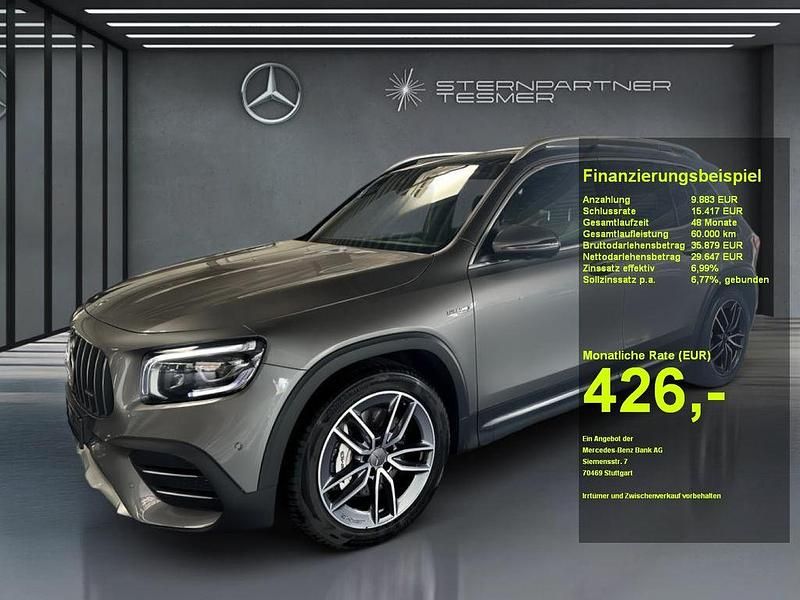 Grau Gebraucht 2020 Mercedes GLB35 AMG SUV | 39.540 € (Guter Preis) - Bild 1/3