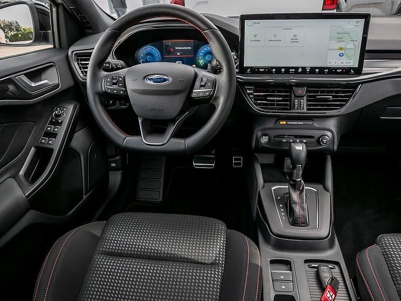 Gebraucht Ford Focus ST-Line X 155 PS (114 kW) 2025 Weiß Kombi