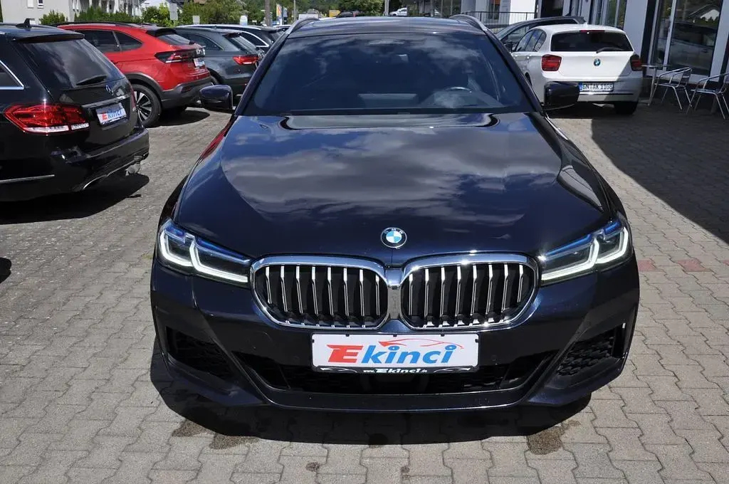 Gebraucht BMW 540 M Sport 340 PS (250 kW) 2022 Schwarz Kombi