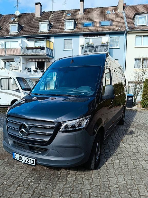 Gebraucht Mercedes Sprinter 170 PS (125 kW) 2021 Grau Van