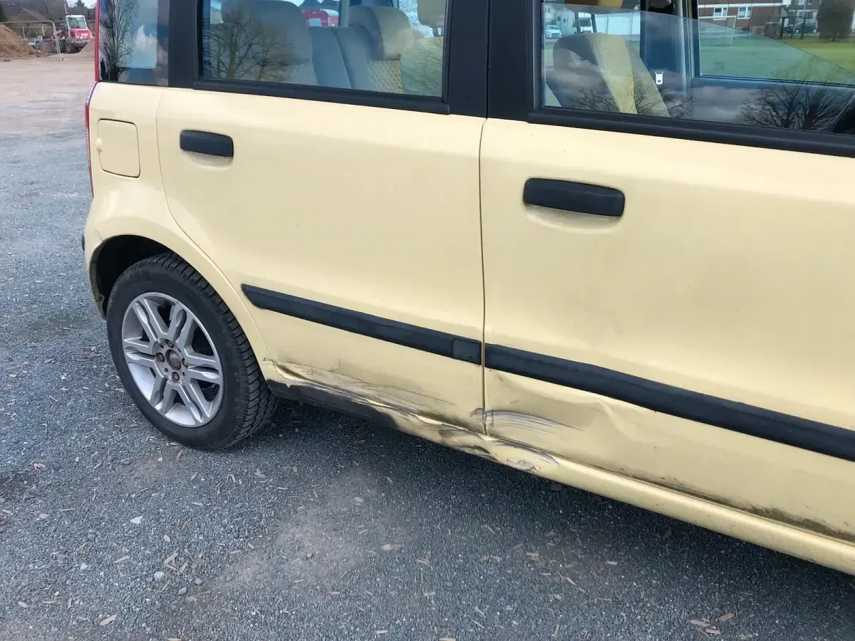 Occasion Fiat Panda 60 ch (44 kW) 2004 Jaune Citadine