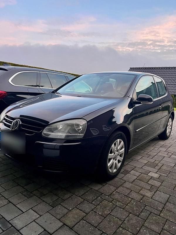 Gebraucht VW Golf V 102 PS (75 kW) 2006 Schwarz Kleinwagen