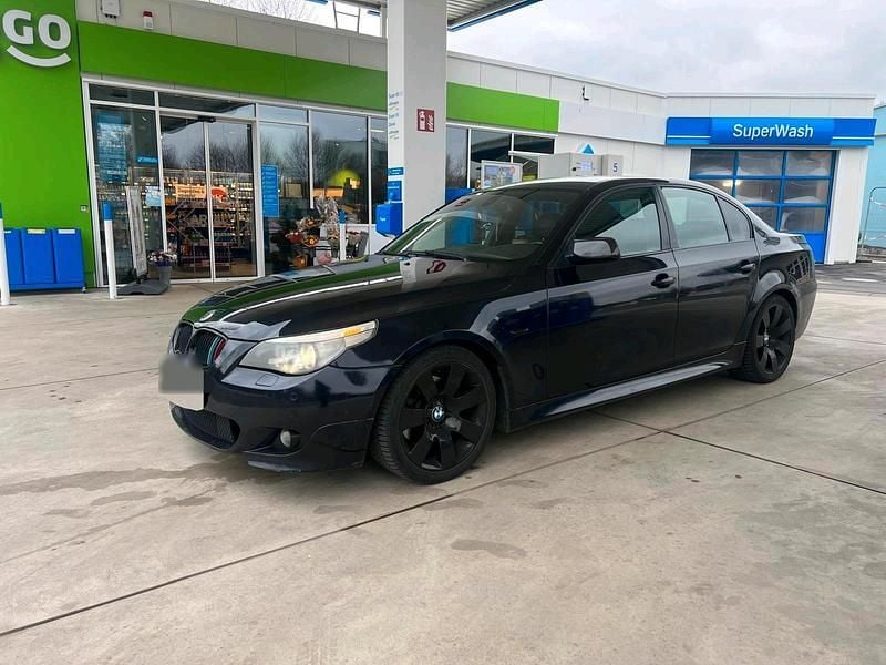 Gebraucht BMW 525 M Sport 177 PS (130 kW) 2005 Schwarz Limousine