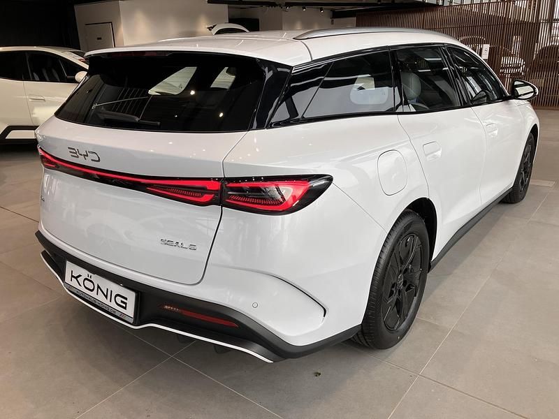 Usata BYD Seal Boost 218 CV (160 kW) 2026 Bianco Station wagon