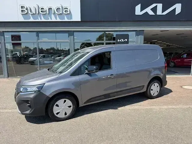 Neu Nissan Townstar N-Connecta 131 PS (96 kW) 2026 Grau Van / Kleinbus