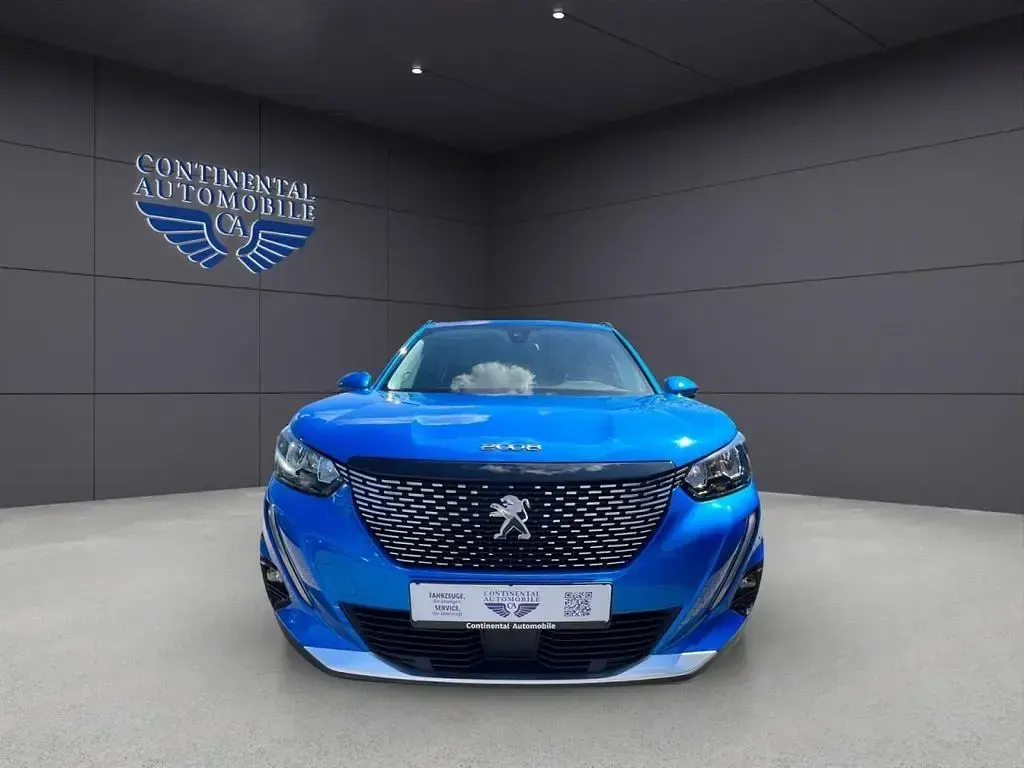 Gebraucht Peugeot 2008 Allure 131 PS (96 kW) 2021 Blau SUV