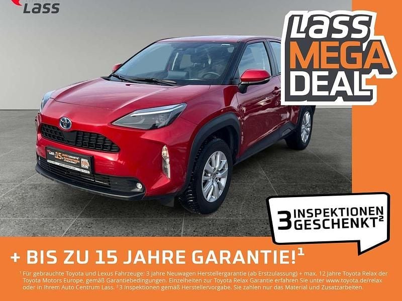 Gebraucht Toyota Yaris Cross Comfort 116 PS (85 kW) 2023 Emotional red 2 SUV