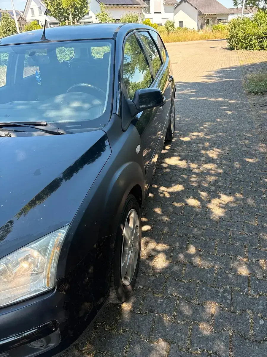 Gebraucht Ford Focus 147 PS (108 kW) 2007 Schwarz Kombi