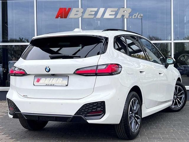 Gebraucht BMW 218 M Sport 136 PS (100 kW) 2024 Alpinweiss iii Van / Kleinbus