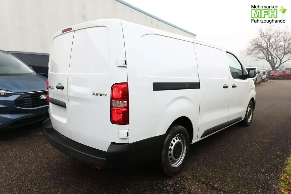 Uusi Citroën Jumpy 144 HP (105 kW) 2025 Valkoinen Tila-auto