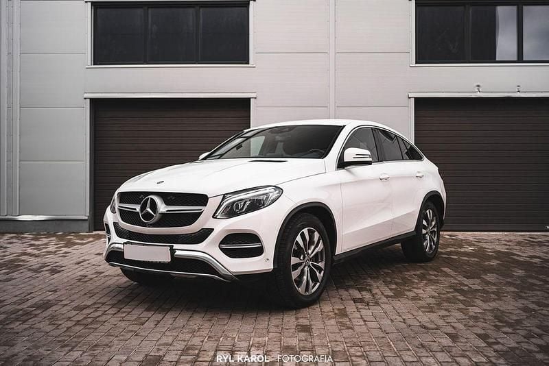 Weiß Gebraucht 2017 Mercedes GLE350 Coupé | 32.800 € (Superpreis) - Bild 1/4