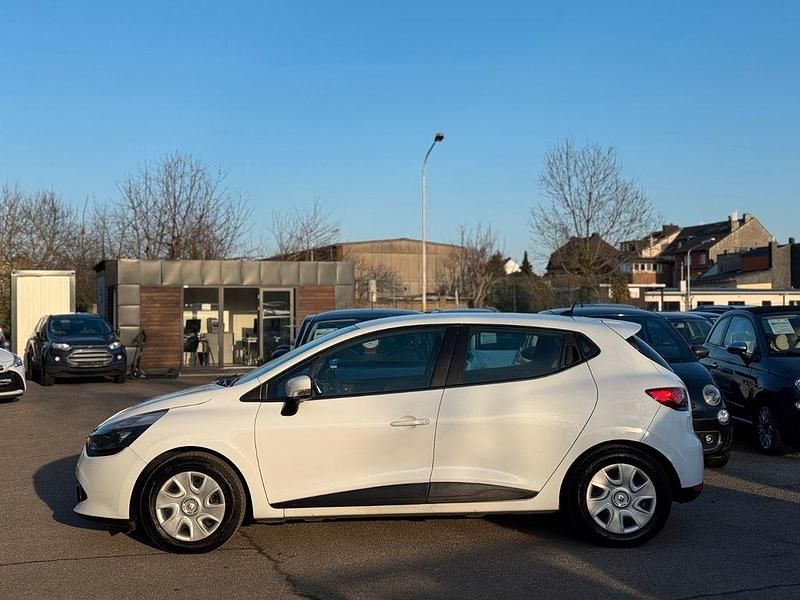 Gebraucht Renault Clio IV Expression 73 PS (53 kW) 2013 Weiß Limousine