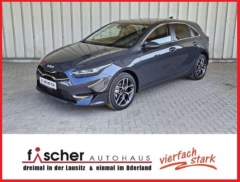Pentametal Neu 2025 Kia Ceed 4 Limousine | 28.440 € (Fairer Preis) - Bild 1/4