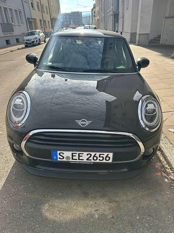 Schwarz Gebraucht 2021 Mini ONE Essential Kleinwagen | 17.500 € (Fairer Preis) - Bild 1/4