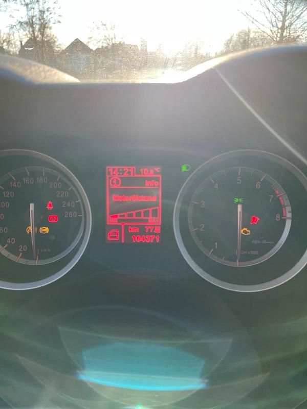 Gebraucht Alfa Romeo 159 160 PS (117 kW) 2009 Blau Limousine