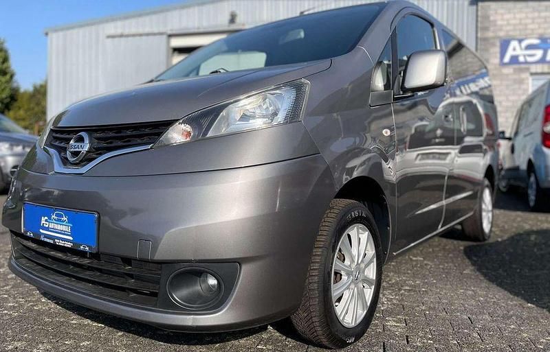Gebraucht Nissan Evalia 110 PS (80 kW) 2016 Precision grey (m) Van / Kleinbus