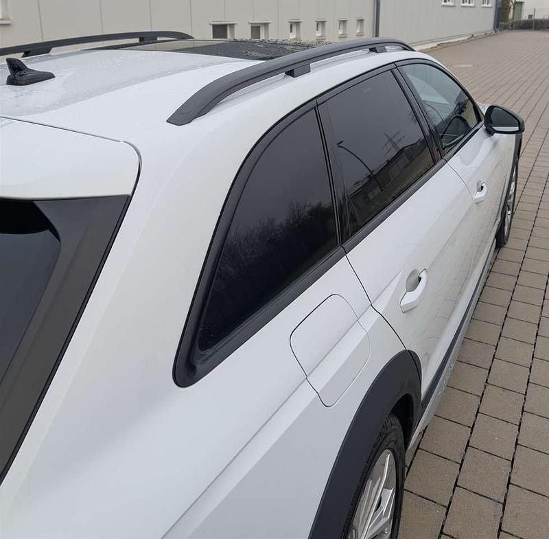 Gebraucht Audi A4 Allroad Ambiente 265 PS (194 kW) 2024 Weiß Kombi