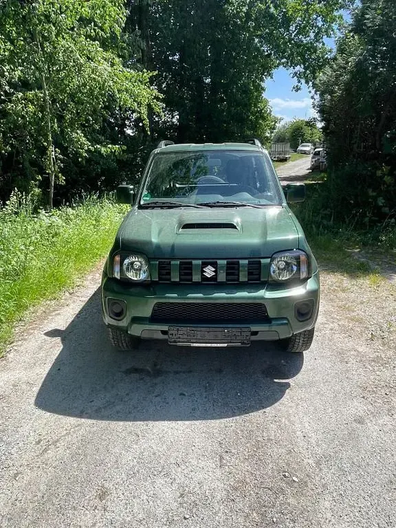 Gebraucht Suzuki Jimny 86 PS (63 kW) 2013 Grün SUV