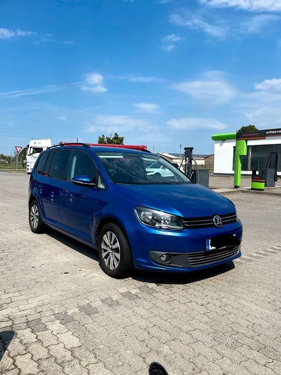 Blau Gebraucht 2011 VW Touran Van / Kleinbus | 5.600 € (Superpreis) - Bild 1/4