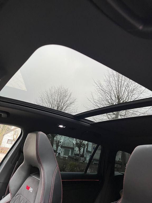 Grau Gebraucht 2020 Skoda Kodiaq RS SUV | 30.700 € (Guter Preis) - Bild 1/4