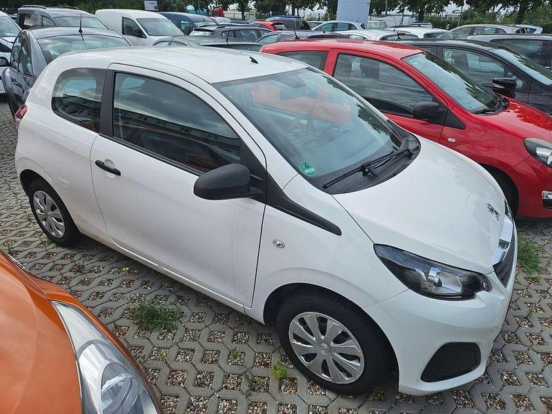 Gebraucht Peugeot 108 Access 69 PS (50 kW) 2016 Weiß Kleinwagen