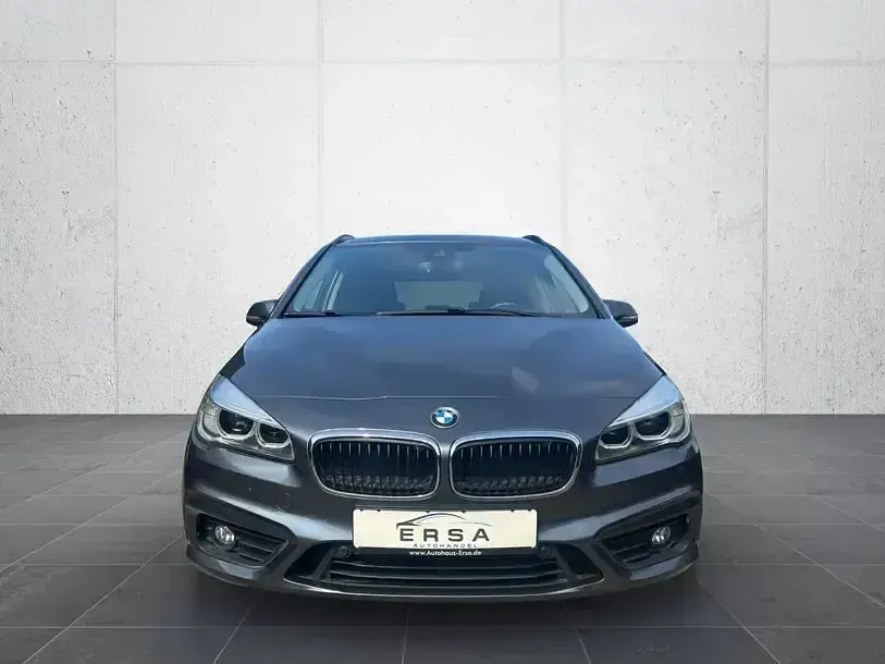 Gebraucht BMW 218 Active Tourer Advantage 150 PS (110 kW) 2018 Grau Van / Kleinbus