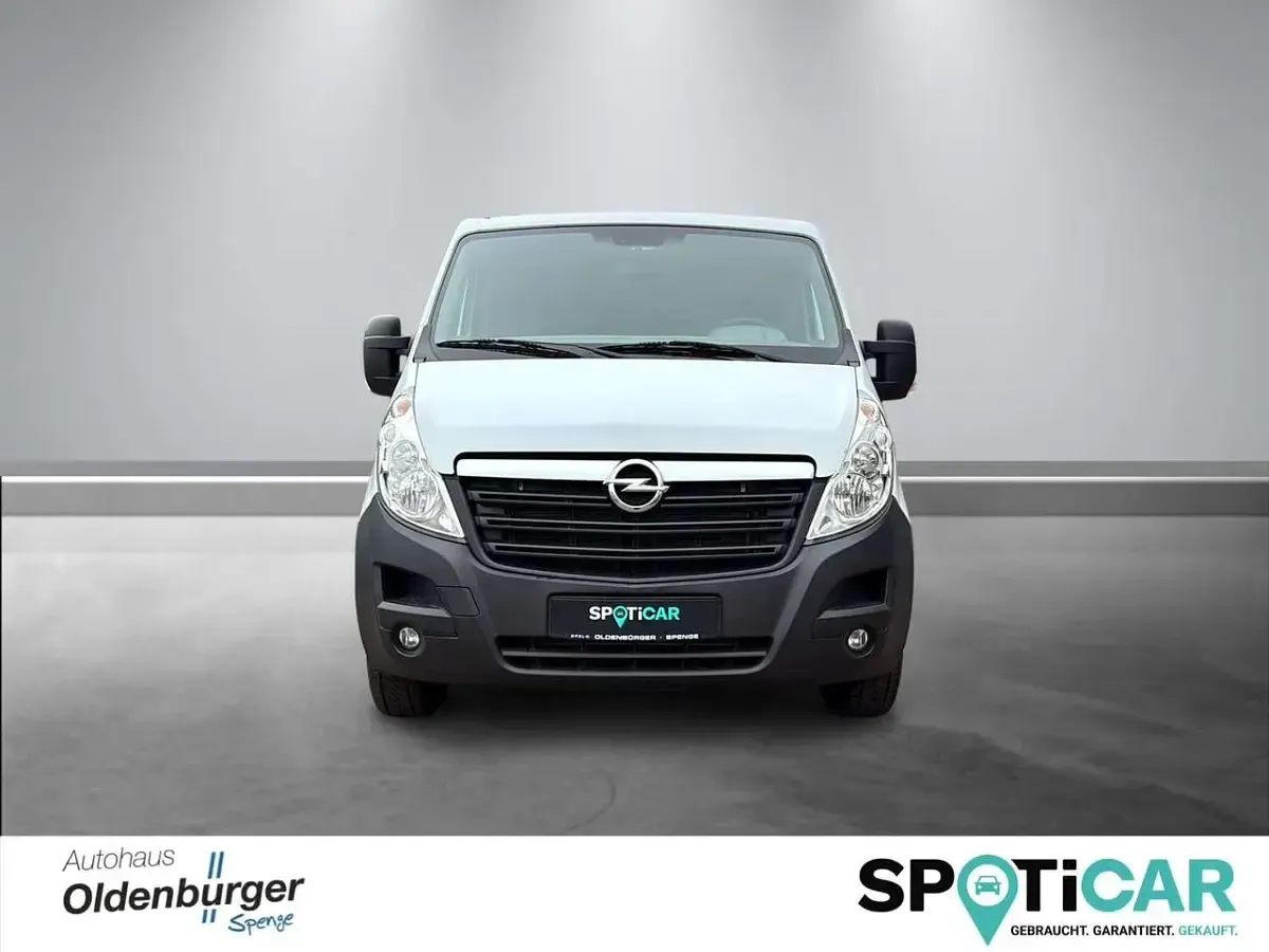 Gebraucht Opel Movano 131 PS (96 kW) 2017 Arktisweiss Van / Kleinbus
