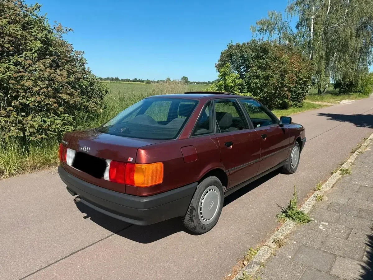 Gebraucht Audi 80 Basis 1990 Rot Limousine