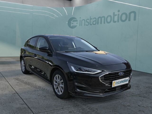 Gebraucht Ford Focus 101 PS (74 kW) 2022 Schwarz