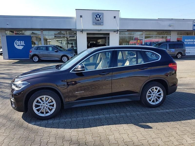 Gebraucht BMW X1 Performance 190 PS (139 kW) 2016 Braun SUV