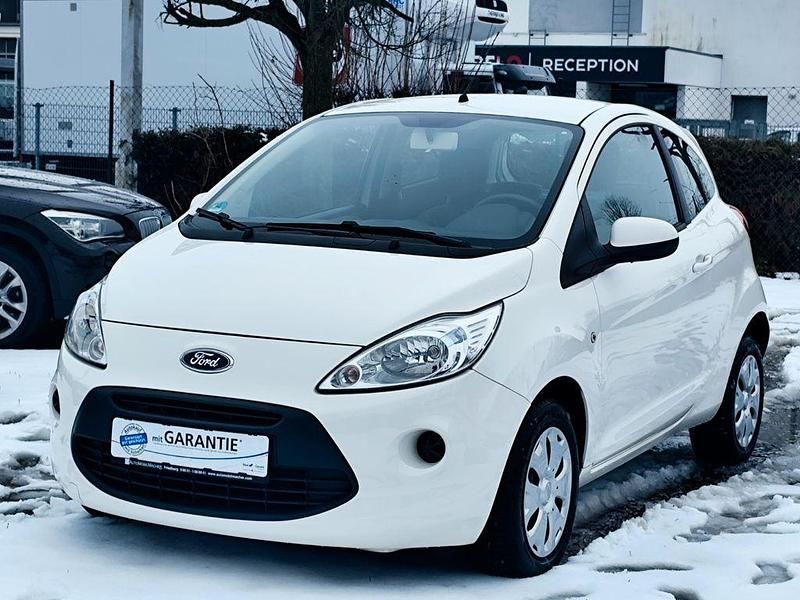 Gebraucht Ford Ka Trend 69 PS (50 kW) 2014 Weiß Kleinwagen